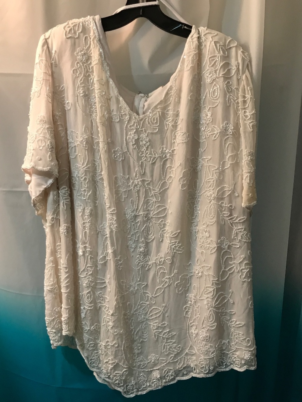Vintage Roaman's Silk Beaded Short Sleeve Blouse w/Scalloped Hem - NWT- Size 34W